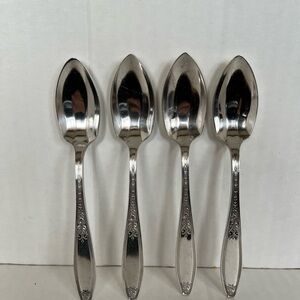 Oneida Clayborne Rockford Co. Silverplate oval soup spoons